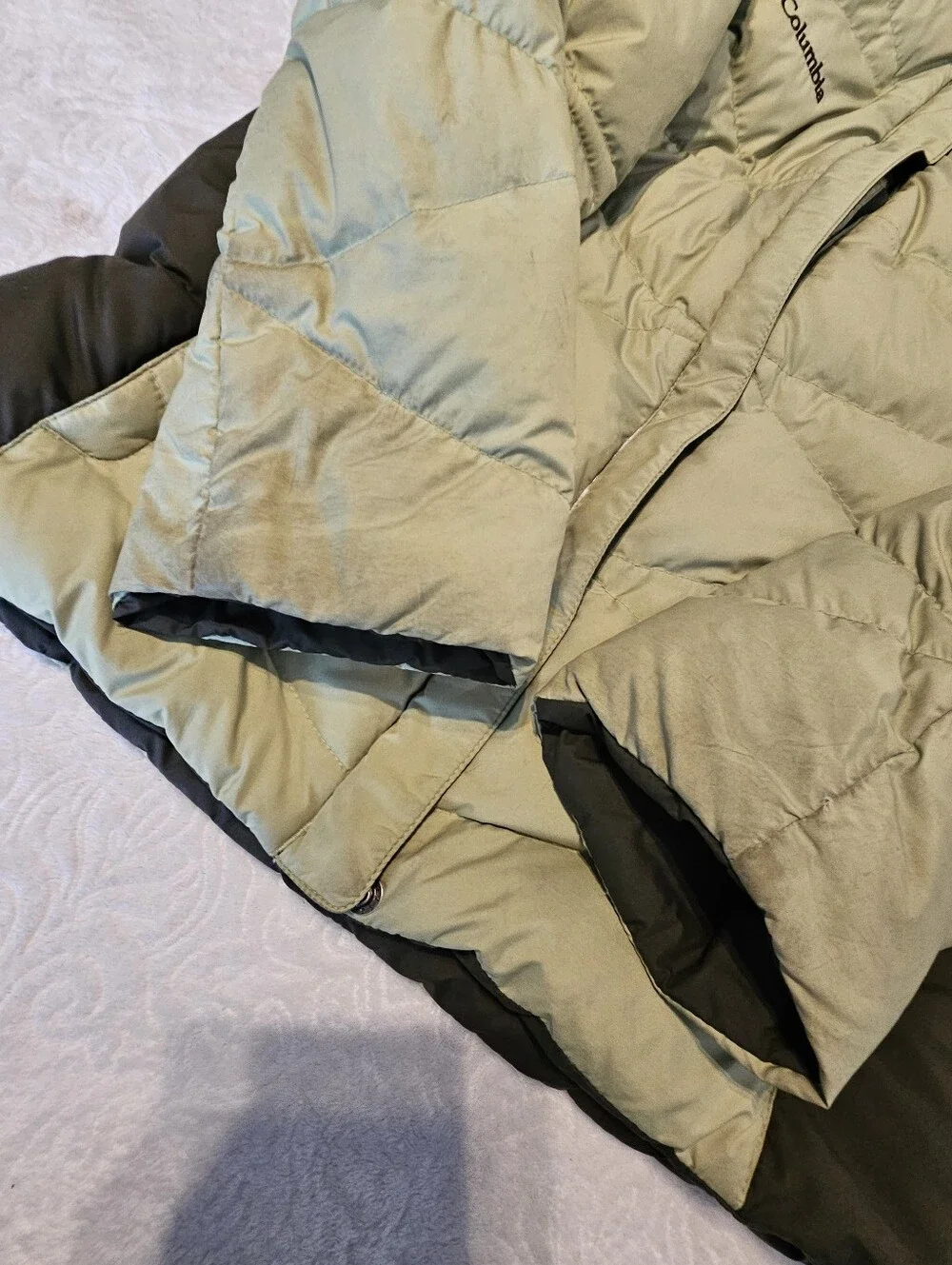 Columbia Women's Reversible Down Puffer Jacket Sage Green & Dark Brown Small Euc